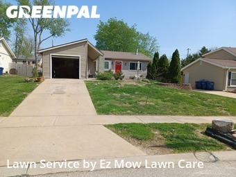 Lawn Cutting nearby Ballwin, MO, 