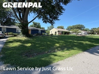 Lawn Mowing Service nearby O'fallon, IL, 