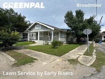 Lawn mowed in New Orleans, 70125