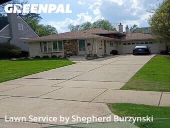 Lawn Mowing nearby Clarendon Hills, IL, 
