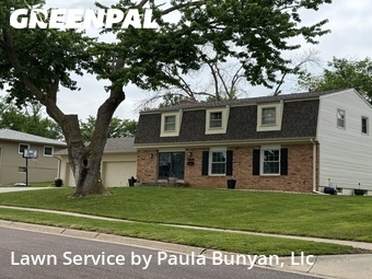 Lawn Mowing Service nearby Papillion, NE, 
