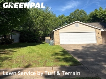 Lawn Service nearby Fayetteville, AR, 