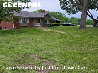 Lawn Maintenance nearby Lebanon, IL, 
