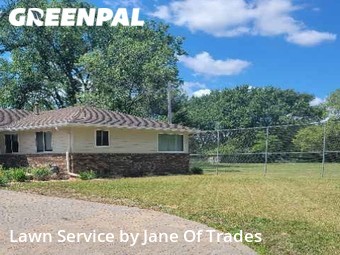 Lawn Service nearby North Saint Paul, MN, 