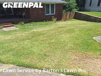 Lawn mowed in Little Rock, 72211