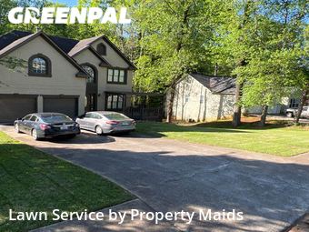 Lawn Mowing Service nearby Lawrenceville, GA, 