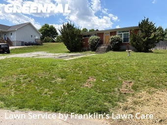 Grass Cutin Roanoke,24012,Yard Cutting by Franklin's Lawn Care, work completed in Jun , 2026