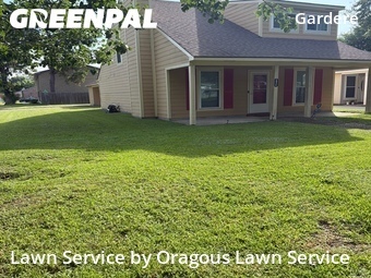 Lawn mowed in Baton Rouge, 70810