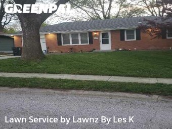 Lawn Mowing Service nearby Blue Springs, MO, 