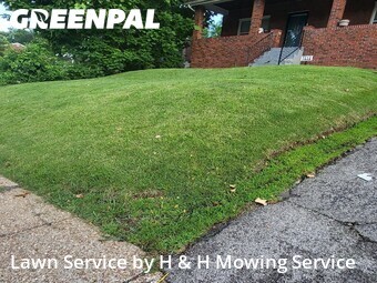 Lawn Care Service nearby University City, MO, 