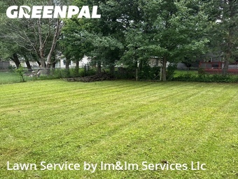 Lawn mowed in Bloomington, 61704