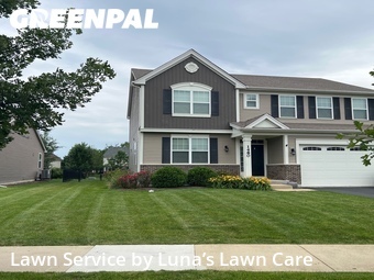 Lawn Cutting nearby North Aurora, IL, 