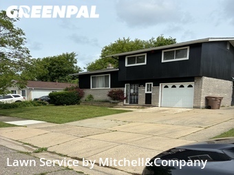 Lawn Care Service nearby Pontiac, MI, 