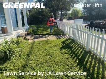 Grass Cuttingin Houston,77020,Lawn Maintenance by J.A Lawn Service, work completed in Nov , 2025