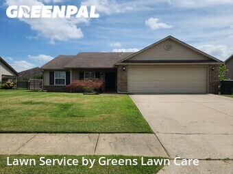 Yard Mowing nearby Collinsville, OK, 