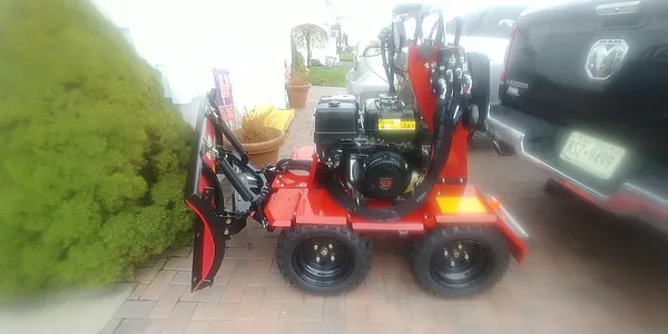 Giaccazza Power Equipment and Small Engine Repair Photo 17