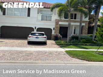 Lawn Care Service nearby Boynton Beach, FL, 