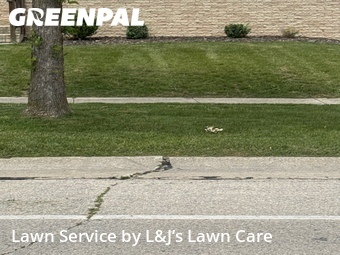 Lawn Mowing Service nearby Oak Creek, WI, 