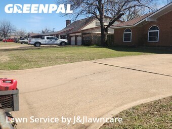 Grass Cut nearby Moore, OK, 