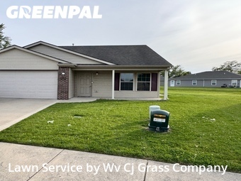 Lawn Care Service nearby Fort Wayne, IN, 