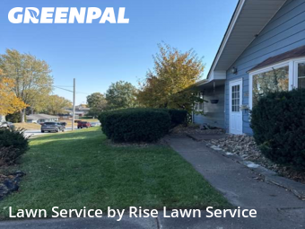 Lawn Service nearby Davenport, IA, 