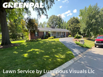 Grass Cut nearby Des Peres, MO, 