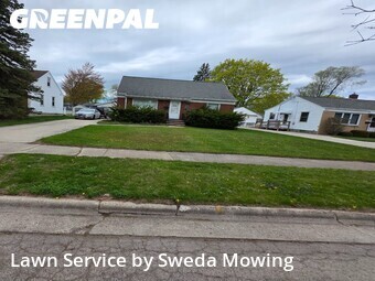 Lawn Mowing Service nearby Green Bay, WI, 