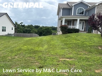 Lawn Maintenance nearby Clarksville, TN, 