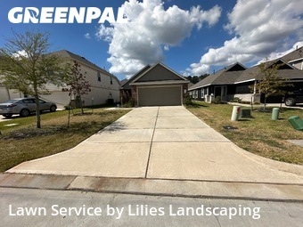 Lawn Care Servicein Conroe,77301,Lawn Mowing by Lilies Landscaping, work completed in Dec , 2025