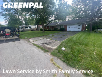 Lawn Mowing Service nearby Muncie, IN, 