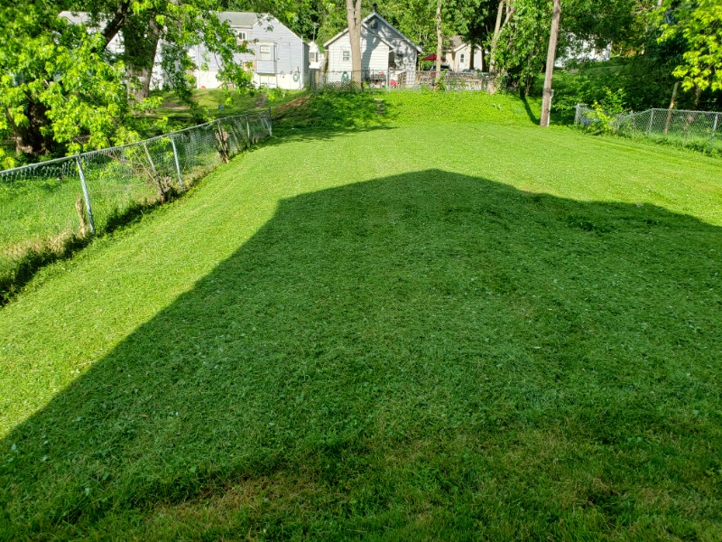 Hands Down Lawn Care Services in Omaha, NE