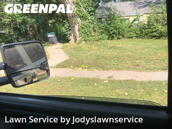 Lawn Cutting nearby Omaha, NE, 