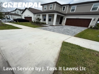 Yard Mowing nearby Wesley Chapel, FL, 