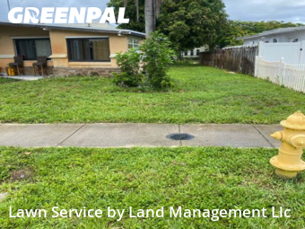 Lawn Mowing Service nearby Pompano Beach, FL, 