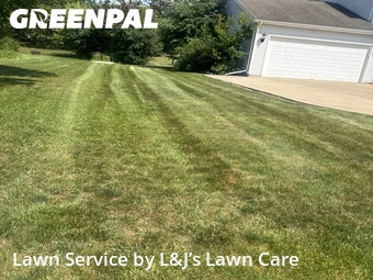 Lawn Mowing Service nearby Franklin, WI, 