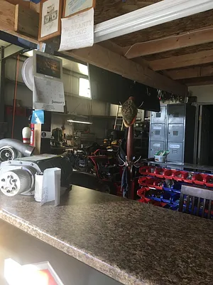 Vic's Lawnmower & Small Engine Repair Photo 5
