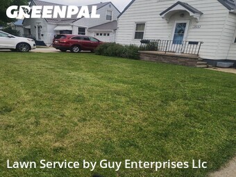Lawn Maintenance nearby Cedar Rapids, IA, 