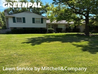 Lawn mowing work completed in Beverly Hills, CA