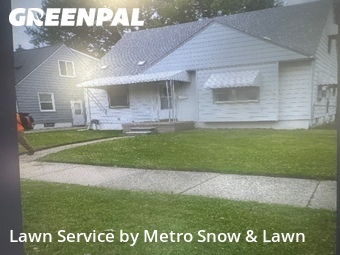 Lawn mowing work completed in Roseville, CA