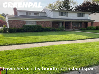 Lawn Mowing nearby Warren, MI, 