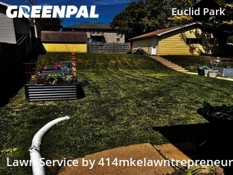 Grass Cutting nearby Milwaukee, WI, 
