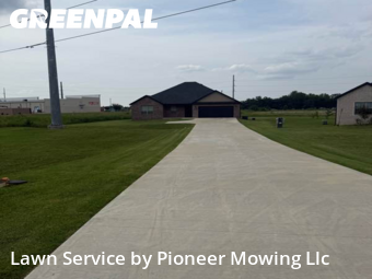 Yard Mowing nearby Centerton, AR, 