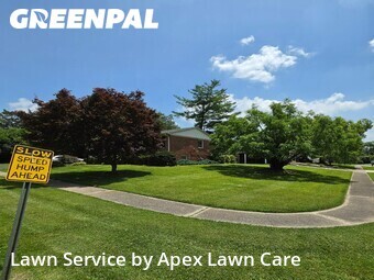 Grass Cut nearby Louisville, KY, 