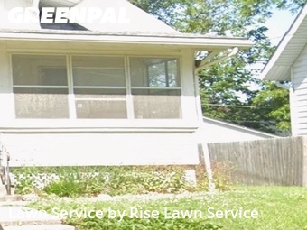 Lawn Care nearby Davenport, IA, 