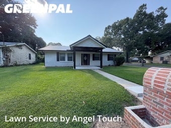 Lawn Mowingin Lafayette,70501,Lawn Cut by Angel Touch , work completed in Nov , 2025