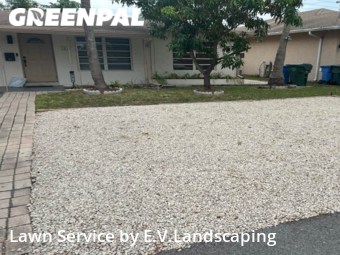 Lawn Service nearby Oakland Park, FL, 