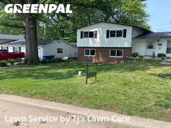Lawn Maintenance nearby Bridgeton , MO, 