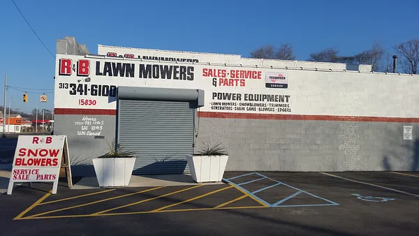 R & B Lawn Mowers Photo 1