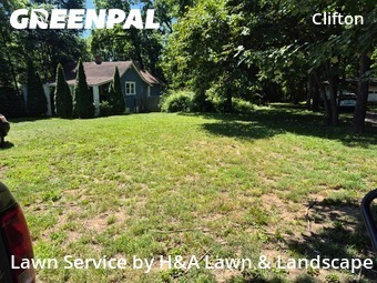 Grass Cut nearby Louisville, KY, 