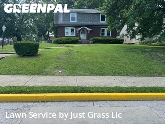Lawn Mowing Service nearby Belleville, IL, 
